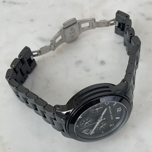 Michael Kors Chronograph Ceramic Watch Bracelet - Picture 3 of 7